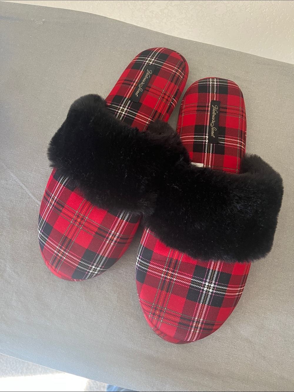 Victoria's Secret Red & Black Plaid Faux Fur Slide Slippers